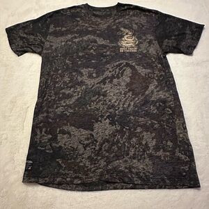 XL Men’s Howitzer tee